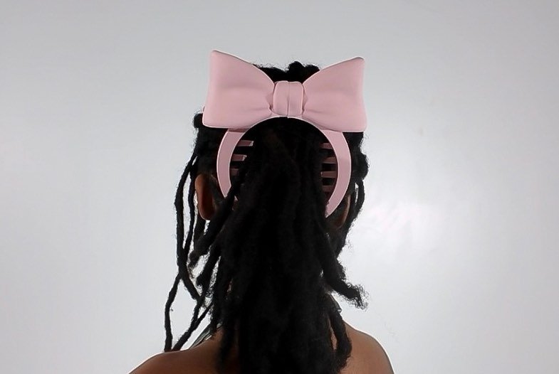 Atlanta Woman Spends 8 Months Creating Magnetic Hair Clips